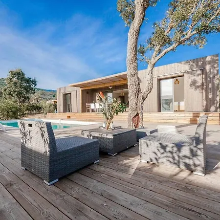 Villa De 4 Chambres Avec Piscine Privee Jardin Amenage Et Wifi A Porto Vecchio A 6 Km De La Plage *