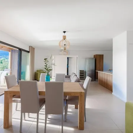 Villa Villa de 4 chambres avec piscine privee jardin amenage et wifi a Porto Vecchio a 6 km de la plage